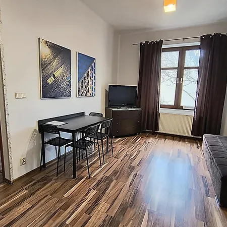 Premium Krakow