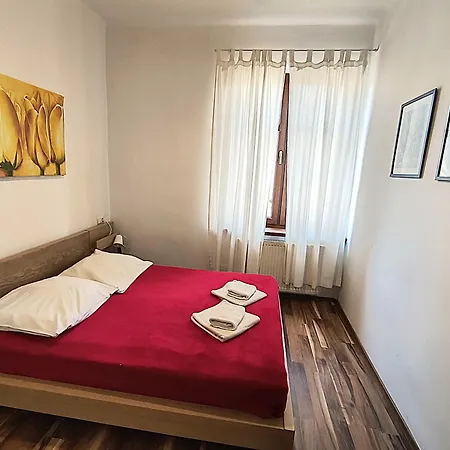 Premium Апартаменты *